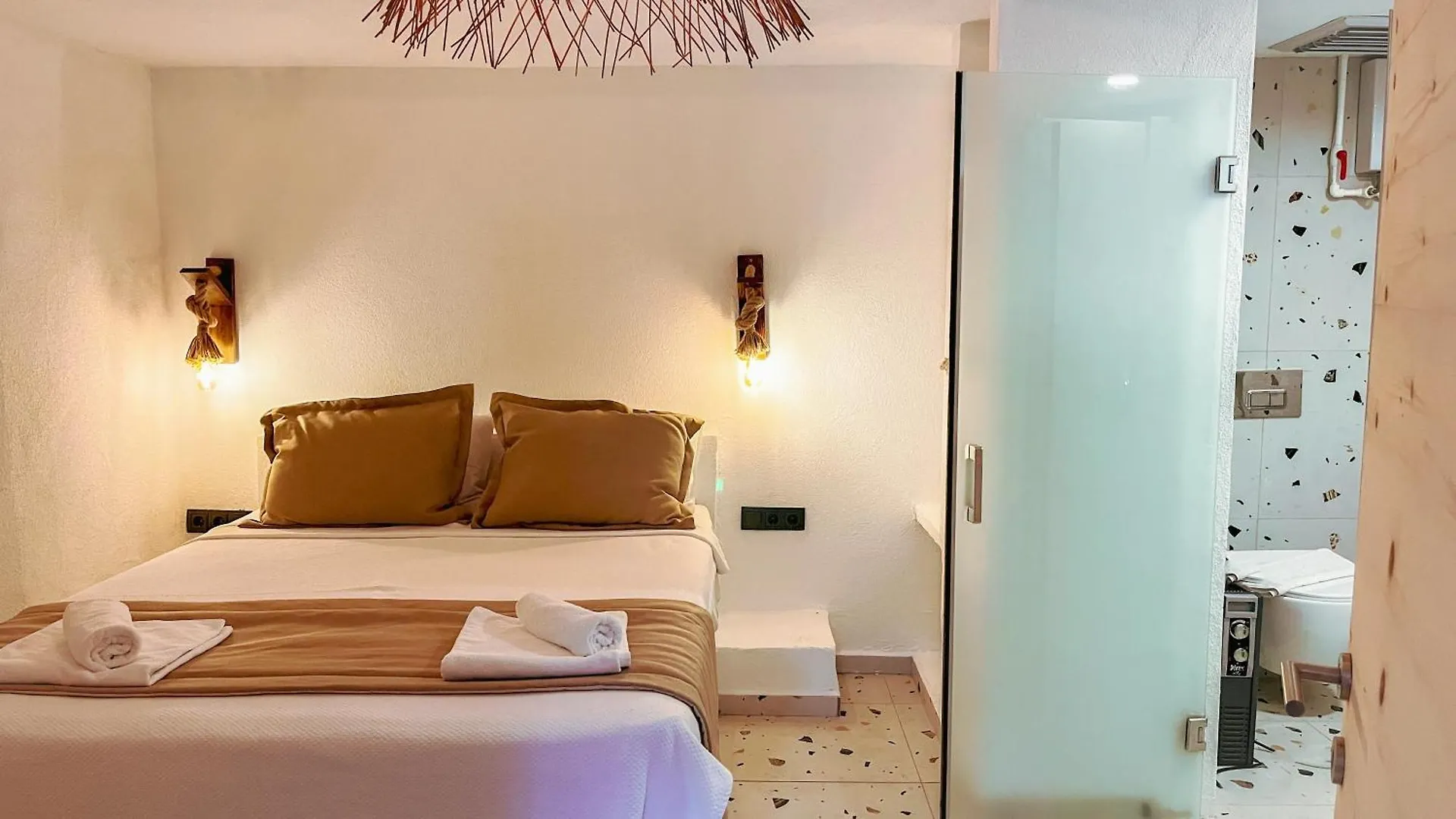 Thanos Hotel Μούγκλα 0*,